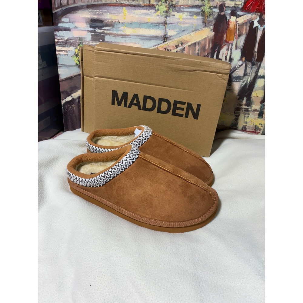 Madden Women’s Cozy Slip-On Slippers in Chestnut